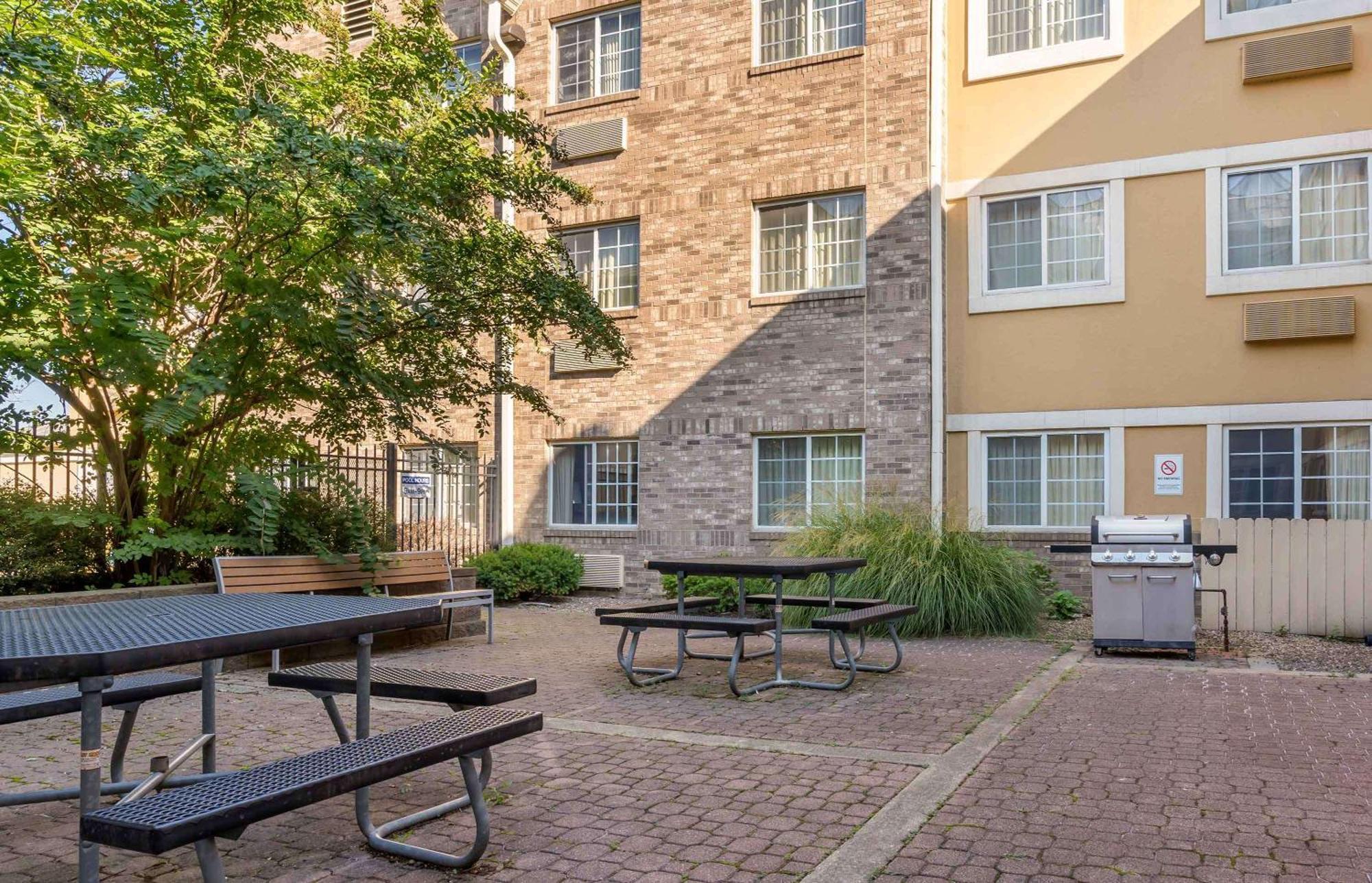 Extended Stay America Suites - Louisville - Alliant Avenue Kültér fotó